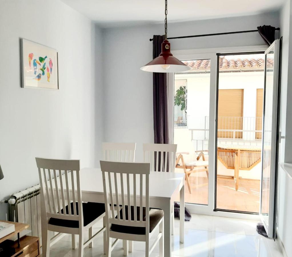 2 Bedroom Apartment In The Old Town, Close To The Beach L' Escala Luaran gambar